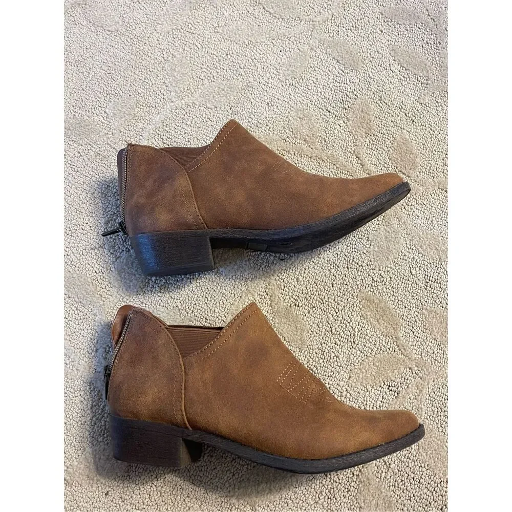 Cat and Jack Target Brown Ankle Booties Girls Size 5 Women’s Size 7